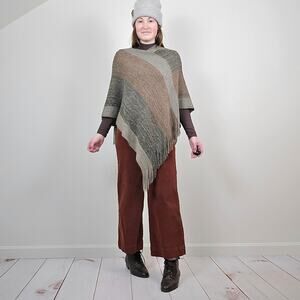 Jack & Missy Colorblock Fringe Poncho OS